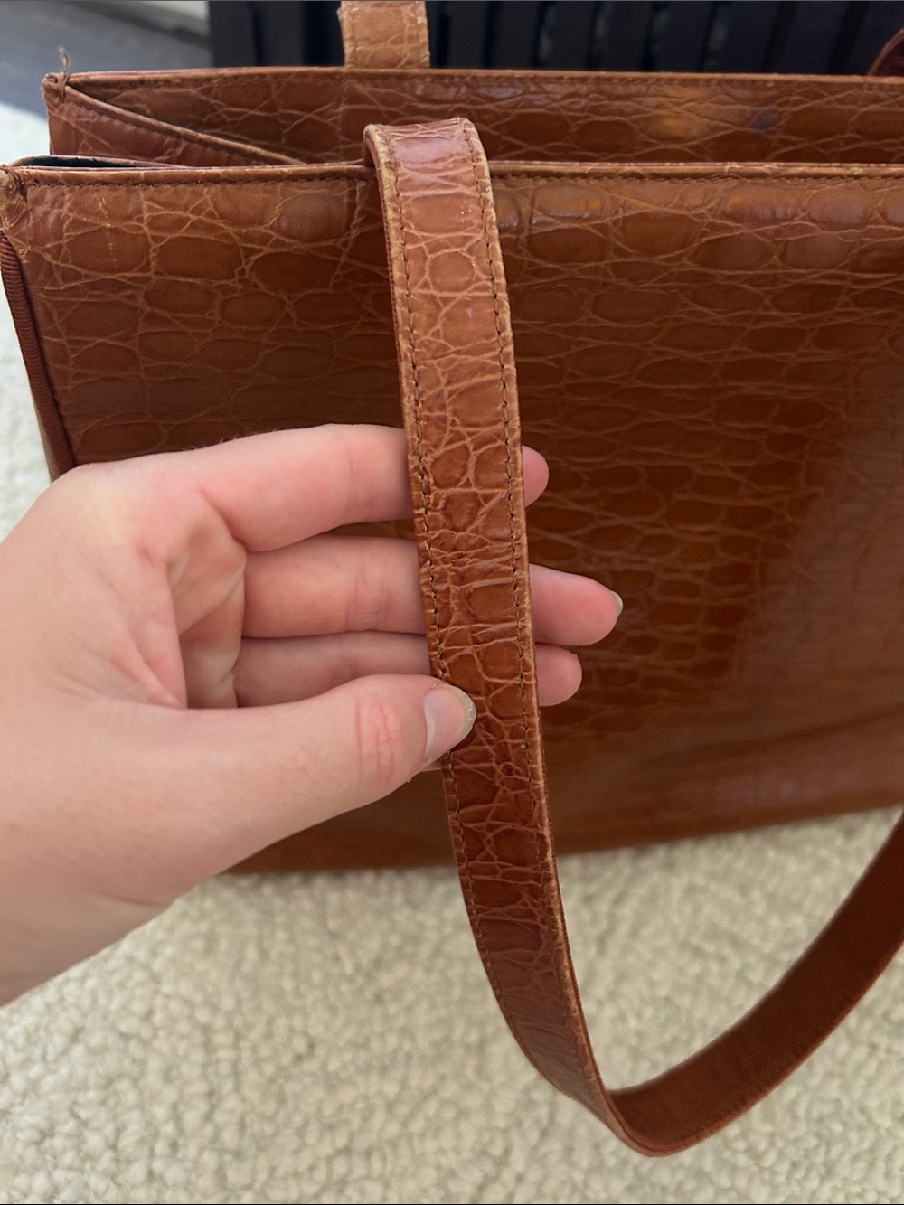 Salvatore Ferragamo Vara Bow Croc-Embossed Leather Tote Bag - Picture 8 of 14
